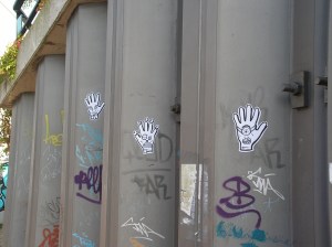 Hands up (Liebigstraße/Köln)